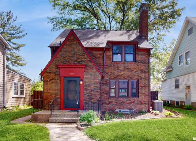 Property at 2117 Harrison St, Davenport, IA 52803, 3 beds, 1.5 baths