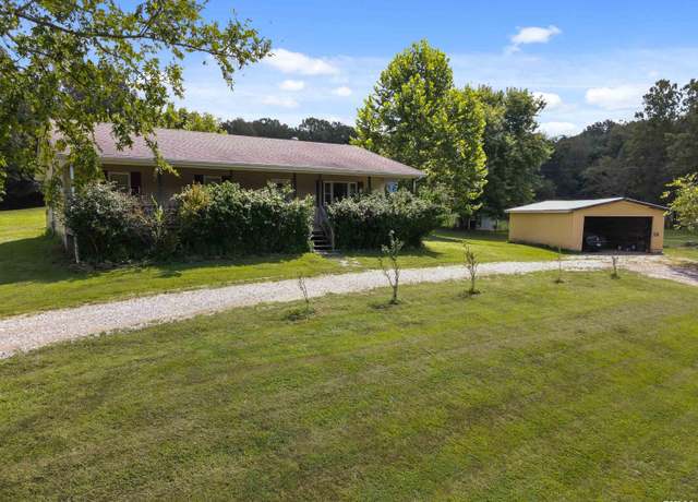 Property at 3700 Somerset Rd, Harrisburg, IL 62946, 3 beds, 2 baths
