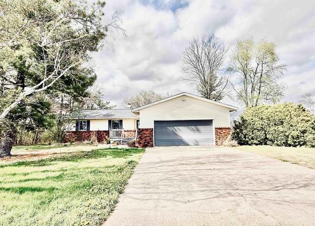 Property at 535 E Queenwood Rd, Morton, IL 61550, 5 beds, 2 baths