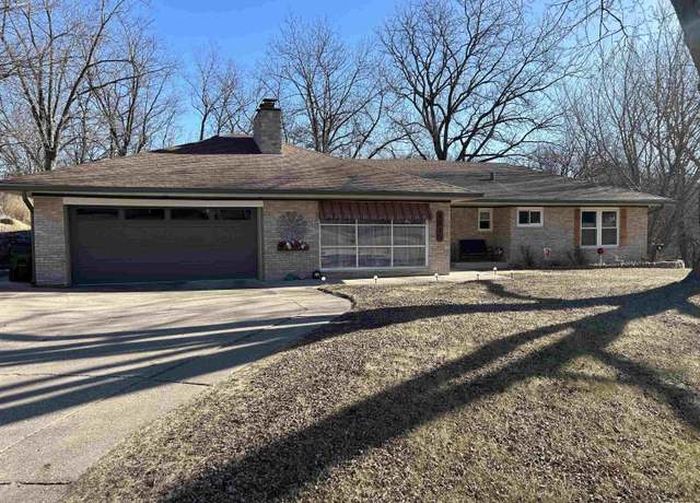 Property at 1315 Cedar St, Davenport, IA 52804, 3 beds, 2 baths