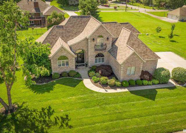 Property at 1302 Collins Ln, Marion, IL 62959, 5 beds, 3.5 baths