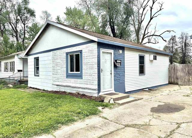 Property at 1622 E Glenn Ave, Springfield, IL 62703, 2 beds, 1 bath