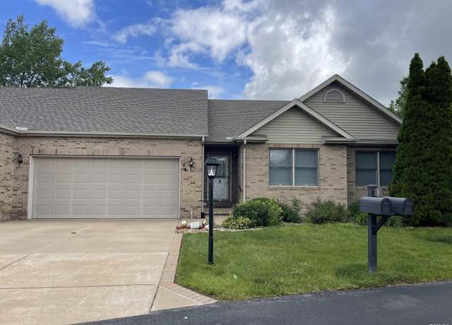 Property at 7501 N Villa Lake Dr, Peoria, IL 61614, 3 beds, 2 baths