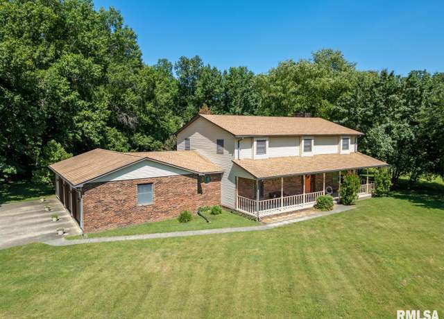 Property at 11688 Strawberry Rd, Carbondale, IL 62901, 4 beds, 2.5 baths