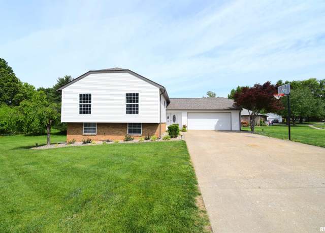 Property at 3100 Mulberry Ave, Mt Vernon, IL 62864, 4 beds, 3 baths