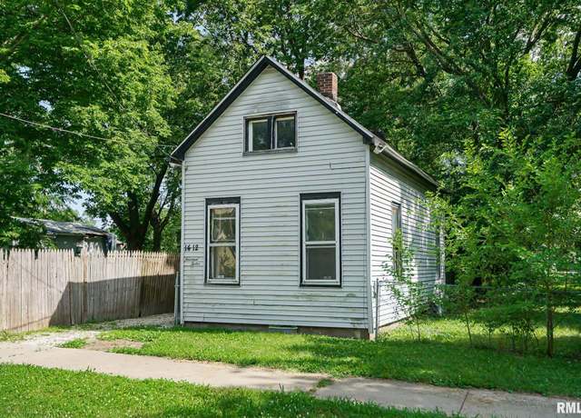 Property at 1412 W Butler St, Peoria, IL 61605, 3 beds, 1 bath