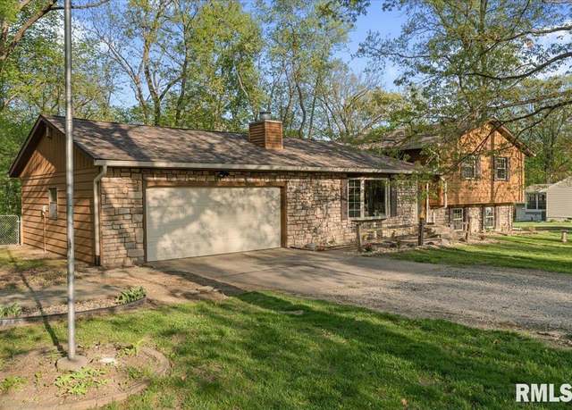 Property at 1401 265th St, Sherrard, IL 61281-8554, 3 beds, 3 baths