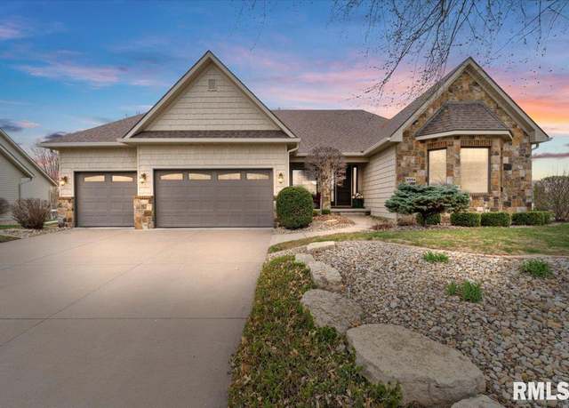 Property at 4954 Brookview Ct, Bettendorf, IA 52722, 4 beds, 4.5 baths