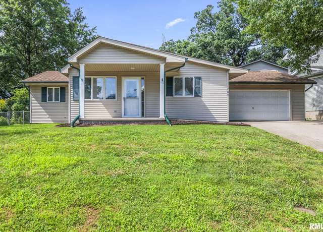 Property at 1705 W Governor St, Springfield, IL 62704, 3 beds, 2 baths