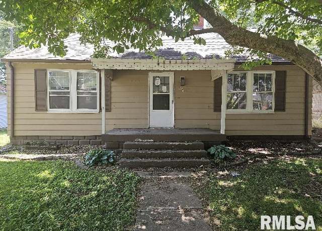Property at 246 E Myrtle St, Canton, IL 61520, 3 beds, 1 bath