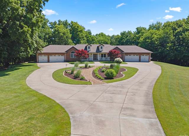 Property at 627 10th Ave, Silvis, IL 61282, 4 beds, 4 baths