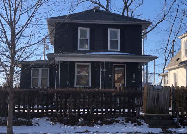 Property at 2181 S 10th St, Springfield, IL 62703, 2 beds, 1.5 baths