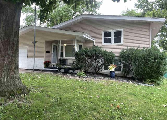 Property at 225 N Columbia Ave, Springfield, IL 62702, 4 beds, 2 baths