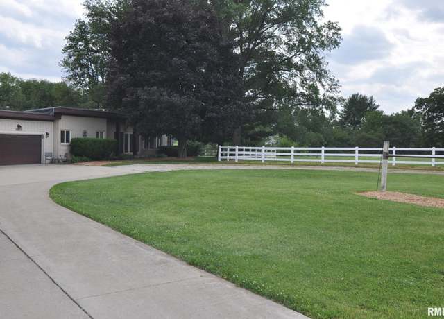 Property at 18616 N 35th Ave, East Moline, IL 61244, 2 beds, 2 baths