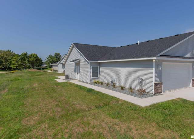 Property at 114 Beacon Harbor Cir, East Moline, IL 61244, 2 beds, 2 baths