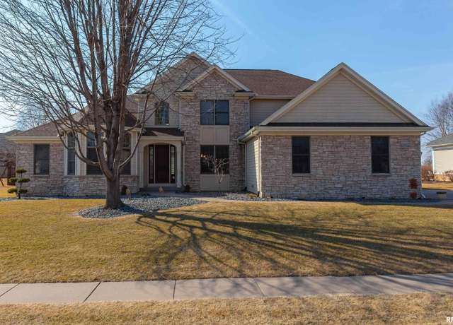 Property at 6334 Whispering Pine Dr, Davenport, IA 52807, 5 beds, 5 baths
