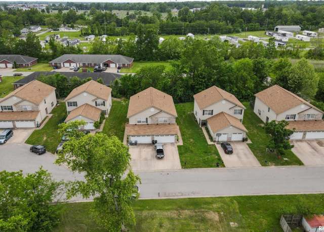 Property at 1500 Cornerstone Ct, Marion, IL 62959, 5 beds, 4.5 baths