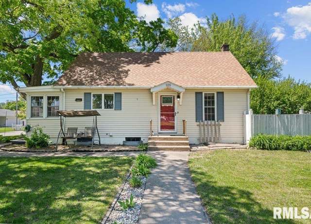 Property at 126 S Genessee St, Blue Grass, IA 52726, 2 beds, 1 bath