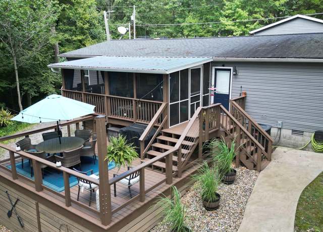 Property at 1920 Egyptian Hills Dr, Creal Springs, IL 62922, 3 beds, 2 baths