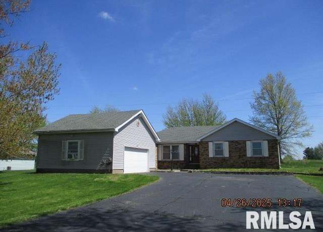 Property at 13014 N Crater Ln, Dunlap, IL 61523, 4 beds, 2.5 baths