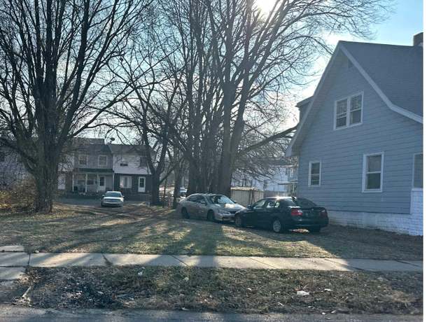 Property at 218 W Nebraska Ave, Peoria, IL 61604
