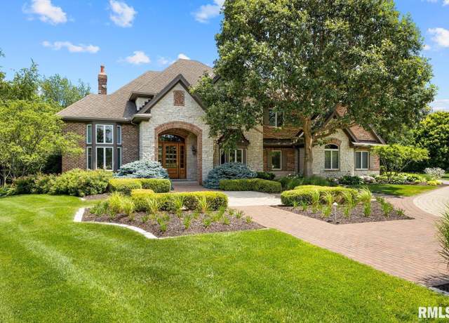 Property at 10547 N Dahlia Ct, Peoria, IL 61615, 4 beds, 3.5 baths