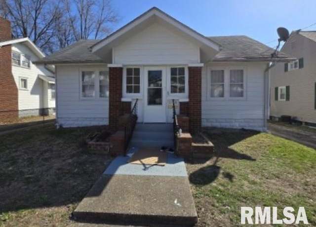 Property at 704 S 24th St, Mt Vernon, IL 62864, 2 beds, 1 bath