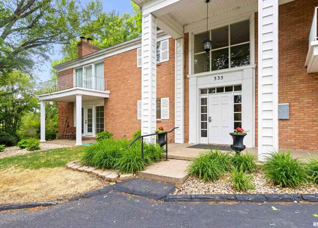 Property at 335 Country Club Dr Unit A, Pekin, IL 61554, 2 beds, 2 baths