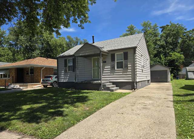 Property at 1812 S 1st St, Springfield, IL 62704, 2 beds, 1 bath