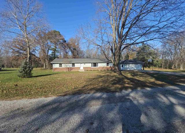 Property at 11600 N Blackward Rd, Mt Vernon, IL 62864, 3 beds, 2 baths