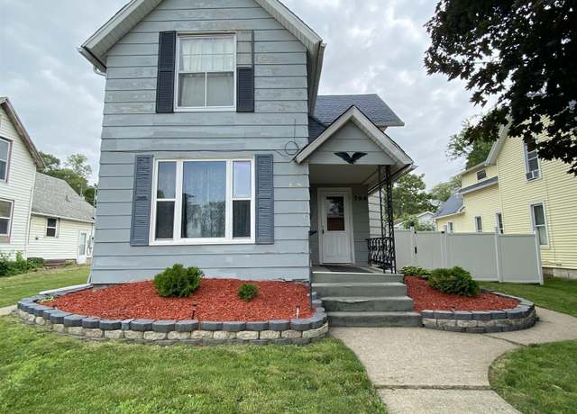 Property at 504 6th Avenue North, Clinton, IA 52732, 3 beds, 2 baths