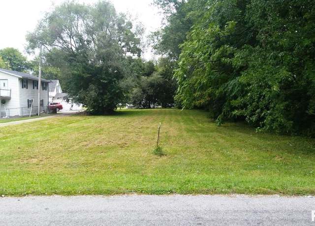 Property at Lot 7 4th St, Girard, IL 62640