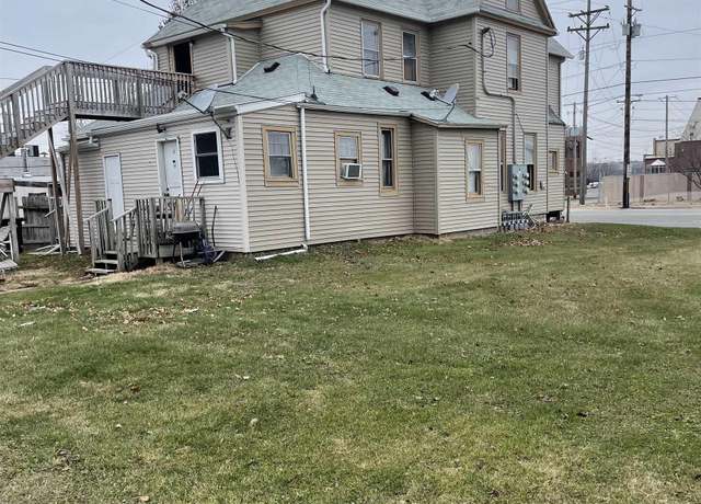 Property at 2708-10 5th Ave, Rock Island, IL 61201, 4 beds, 4 baths