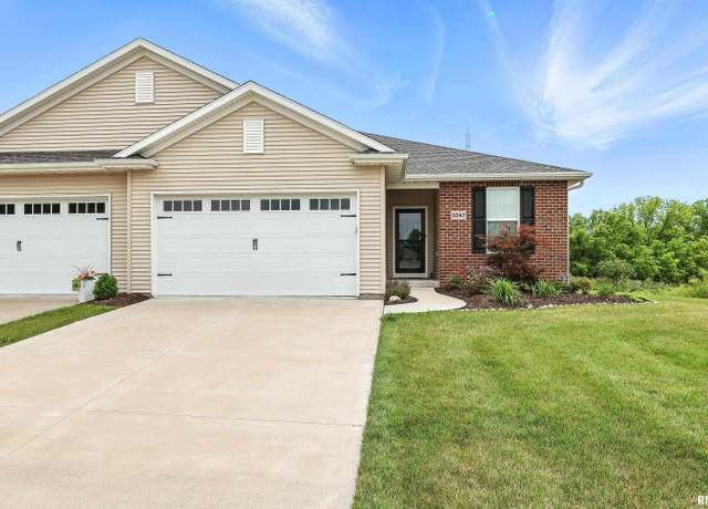 Property at 5547 E Creekside Ln, Bettendorf, IA 52722, 3 beds, 3 baths