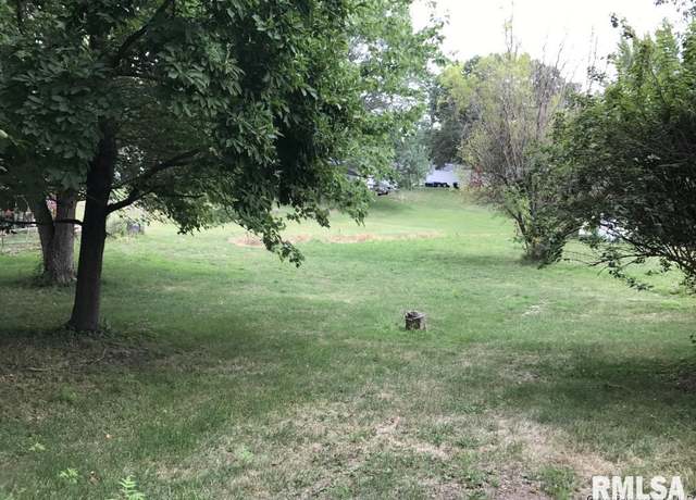 Property at N Lincoln, Riverton, IL 62561