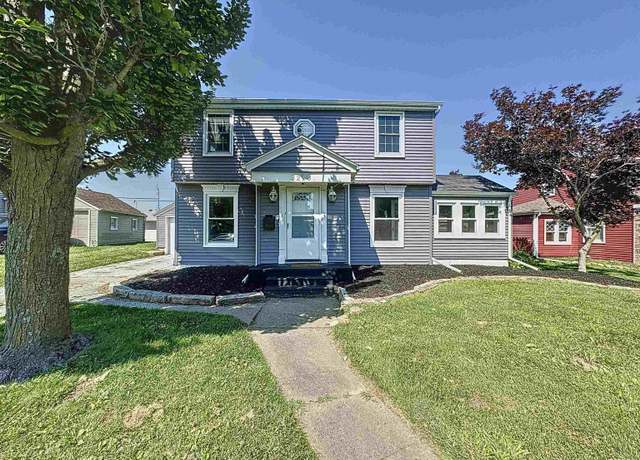 Property at 3218 14th St, Rock Island, IL 61201-6038, 4 beds, 2 baths