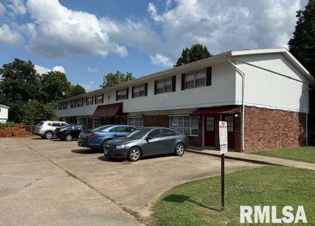 Property at 505 S Poplar St, Carbondale, IL 62901, 6 beds, 4 baths