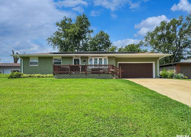 Property at 1515 Norwood Ave, Pekin, IL 61554, 3 beds, 2 baths