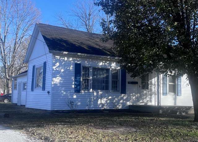 Property at 504 Mulberry St, Carterville, IL 62918, 2 beds, 1 bath