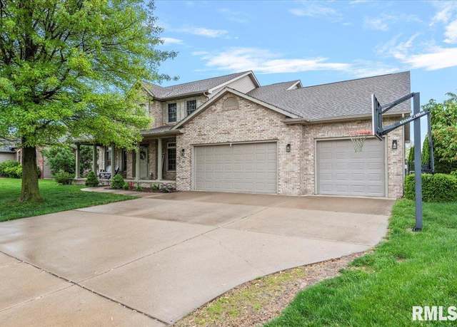 Property at 312 Windycrest Dr, Chatham, IL 62629, 5 beds, 4.5 baths