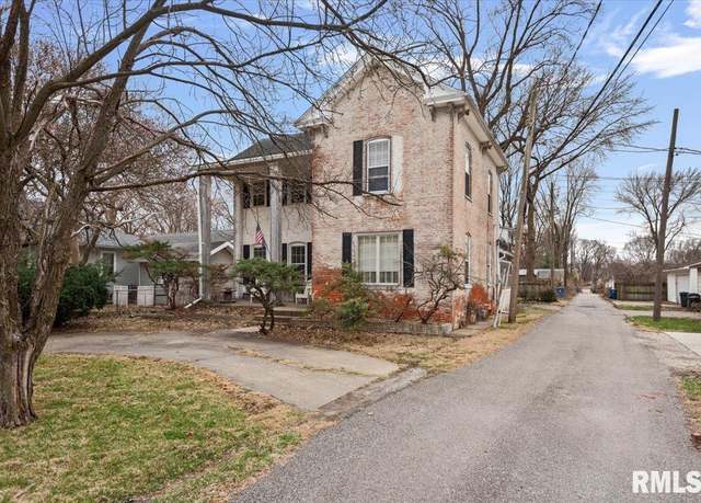 Property at 1400 W Lawrence Ave, Springfield, IL 62704, 3 beds, 2 baths
