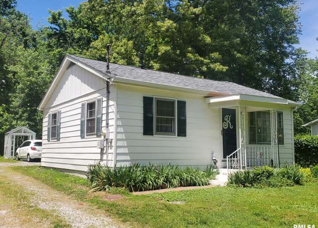 Property at 710 N Billy Bryan St, Carbondale, IL 62901, 2 beds, 1 bath