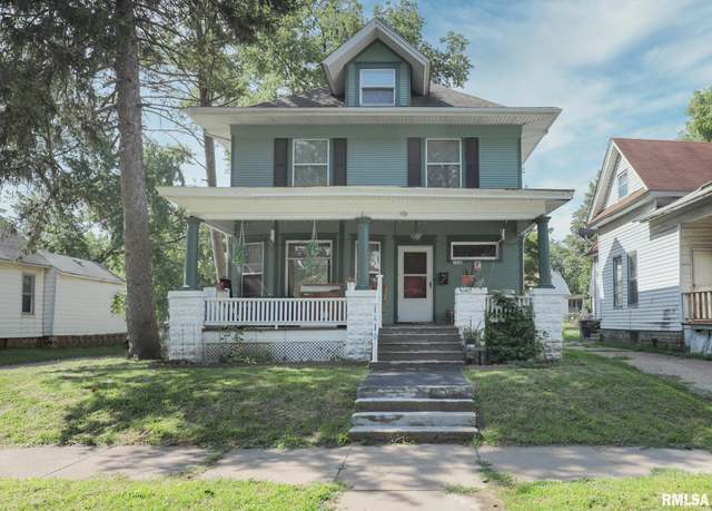 Property at 1610 12th Ave, Rock Island, IL 61201, 3 beds, 2 baths