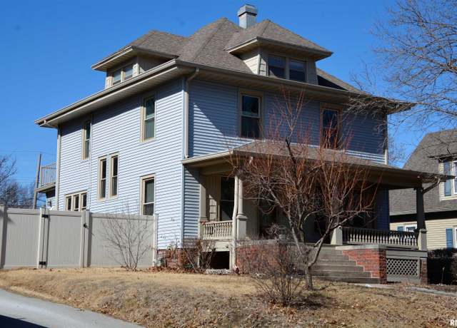 Property at 644 S Randolph St, Macomb, IL 61455, 5 beds, 3 baths