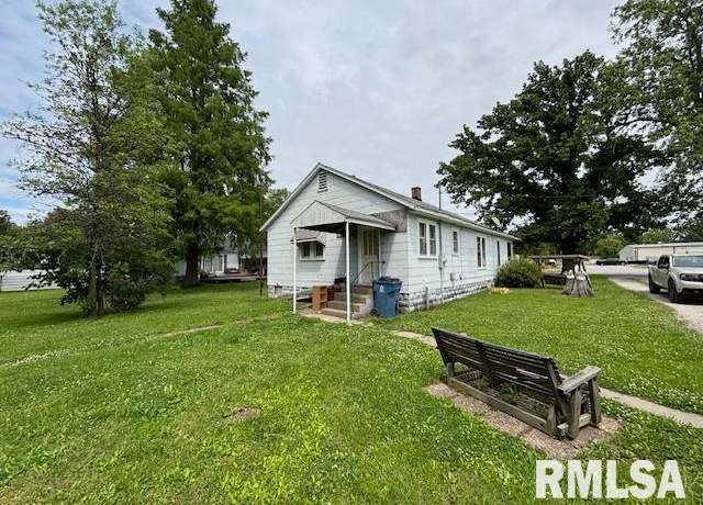 Property at 20 Penco St, Centralia, IL 62801, 2 beds, 1 bath