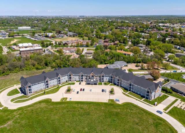 Property at 2592 Middle Rd #103, Bettendorf, IA 52722, 2 beds, 2 baths