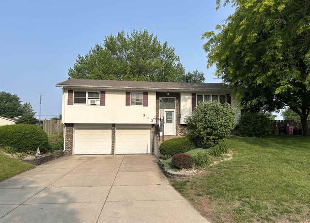 Property at 313 Wilshire Dr, Colona, IL 61241, 3 beds, 2 baths