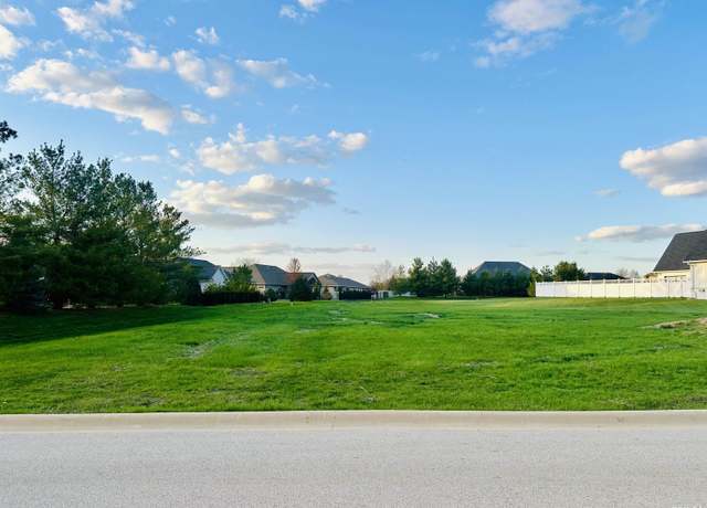Property at 1205 Whippoorwill Dr, Morton, IL 61550