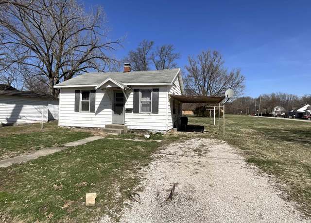 Property at 1130 E Church St, Salem, IL 62881, 1 bed, 1 bath
