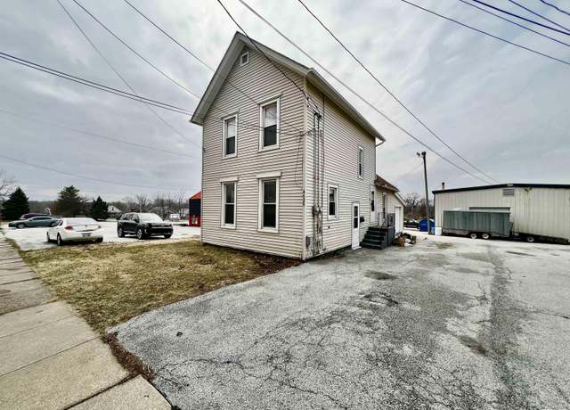 Property at 4626 12th St, Rock Island, IL 61201, 2 beds, 2 baths